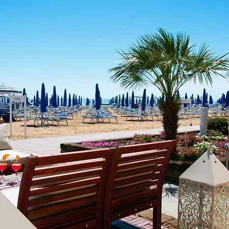 Hotel Telenia 3*