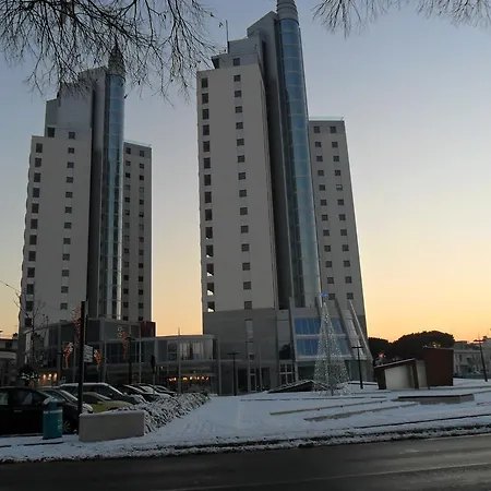 Hotel Telenia 3*