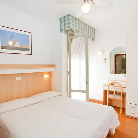 Hotel Telenia 3*